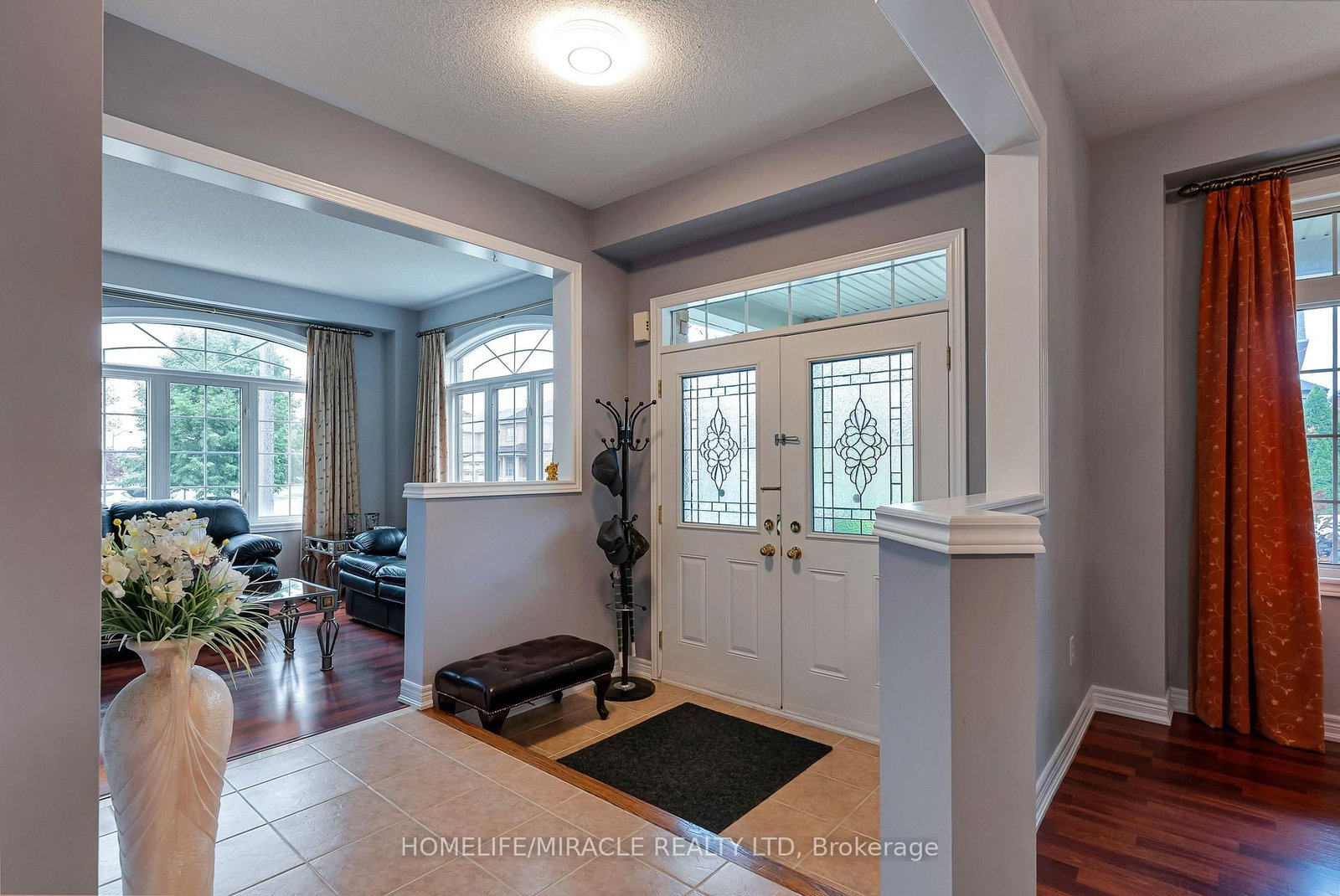 9 Peridot Road • Brampton, ON photo 4