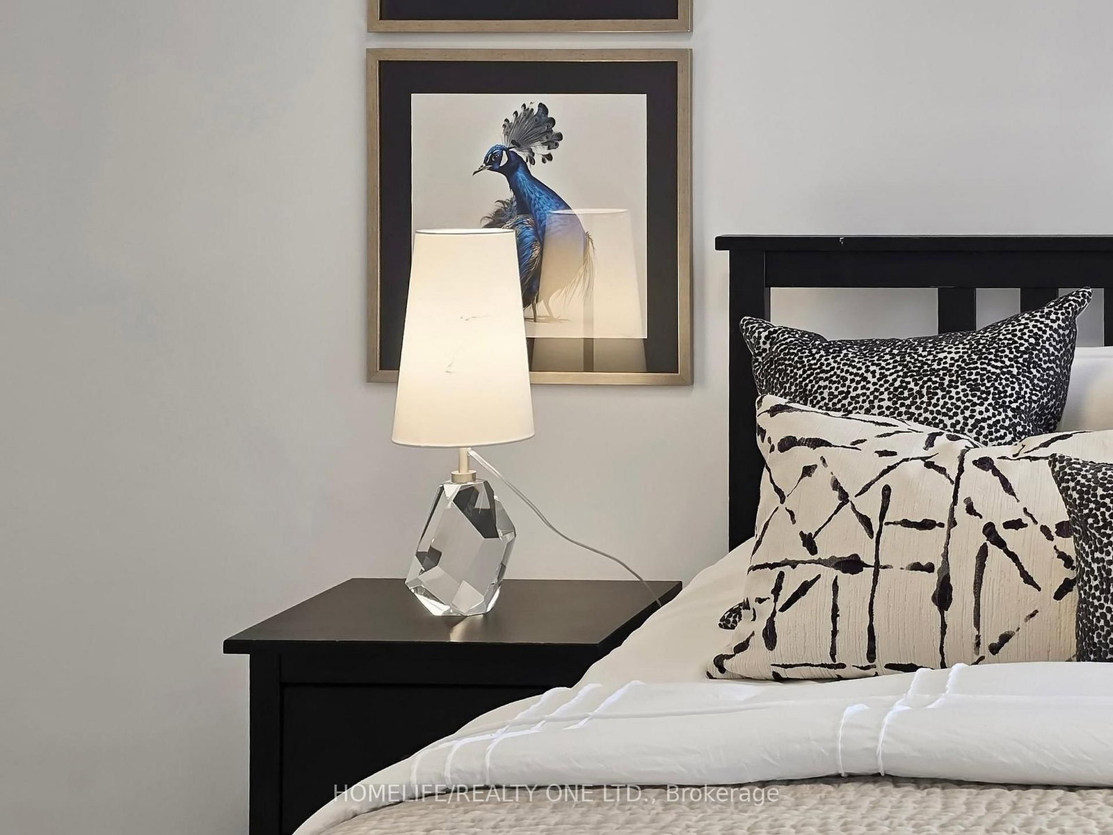 1076 Lansdowne Avenue • Toronto, ON photo 18