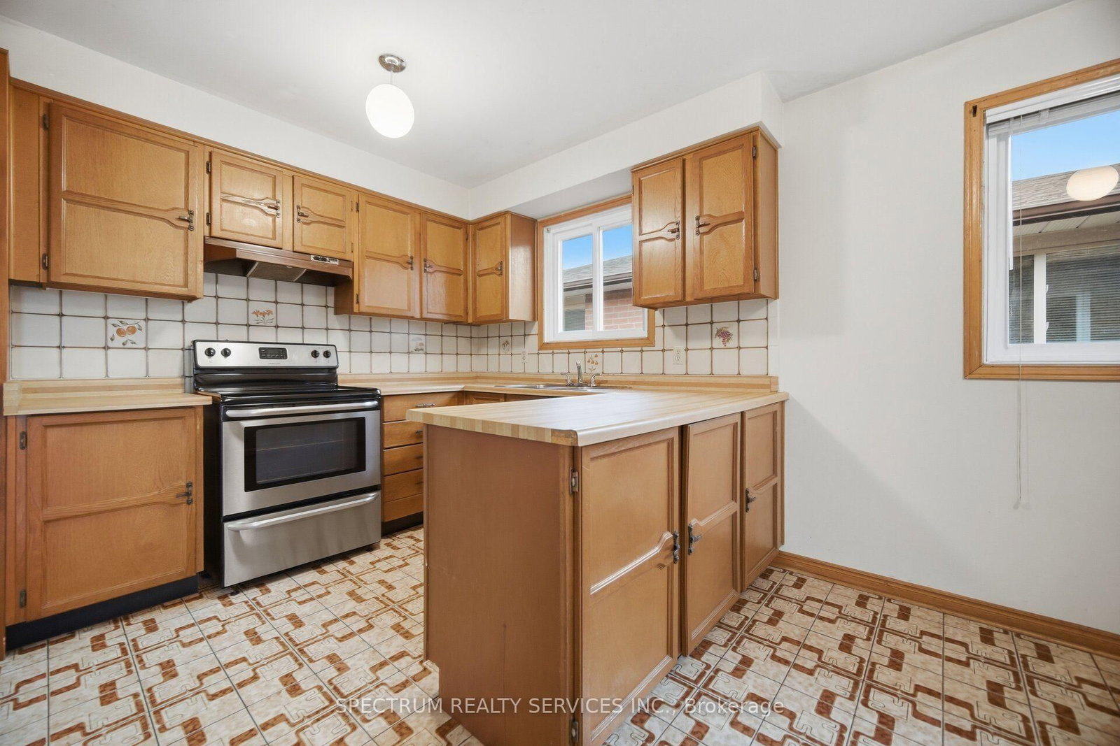 103 John Lindsay Court • Toronto, ON photo 17