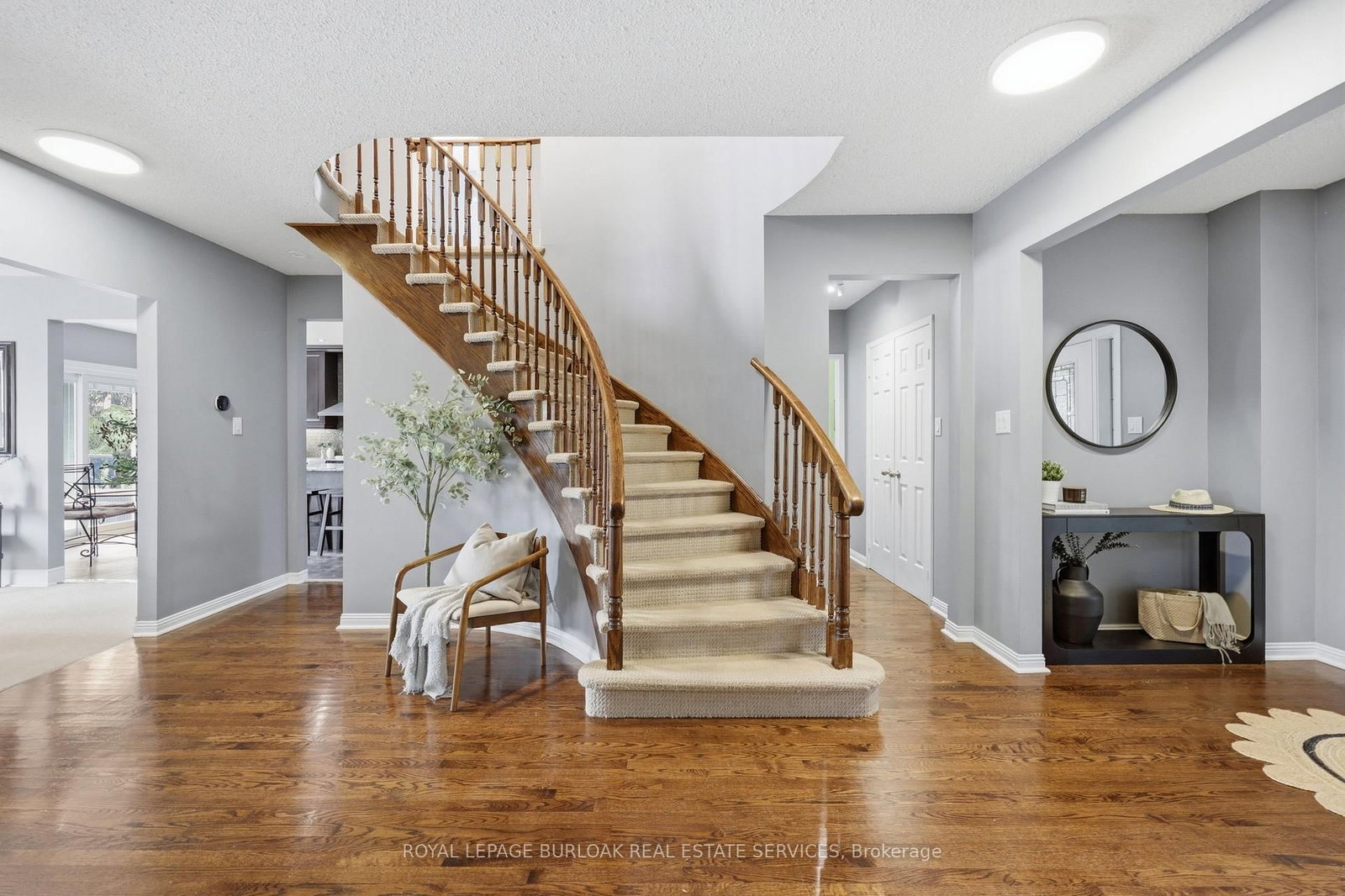 419 Parklane Road • Oakville, ON photo 21
