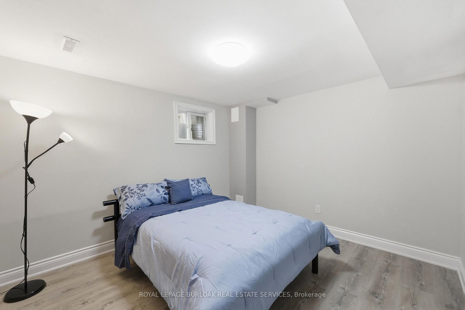 419 Parklane Road • Oakville, ON photo 39