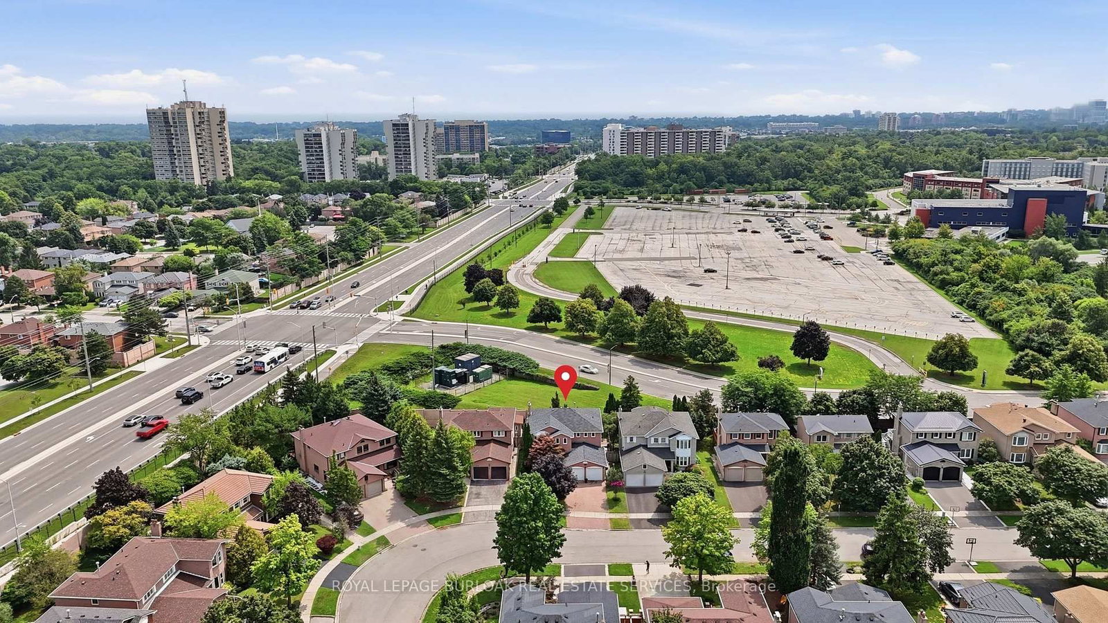 419 Parklane Road • Oakville, ON photo 50