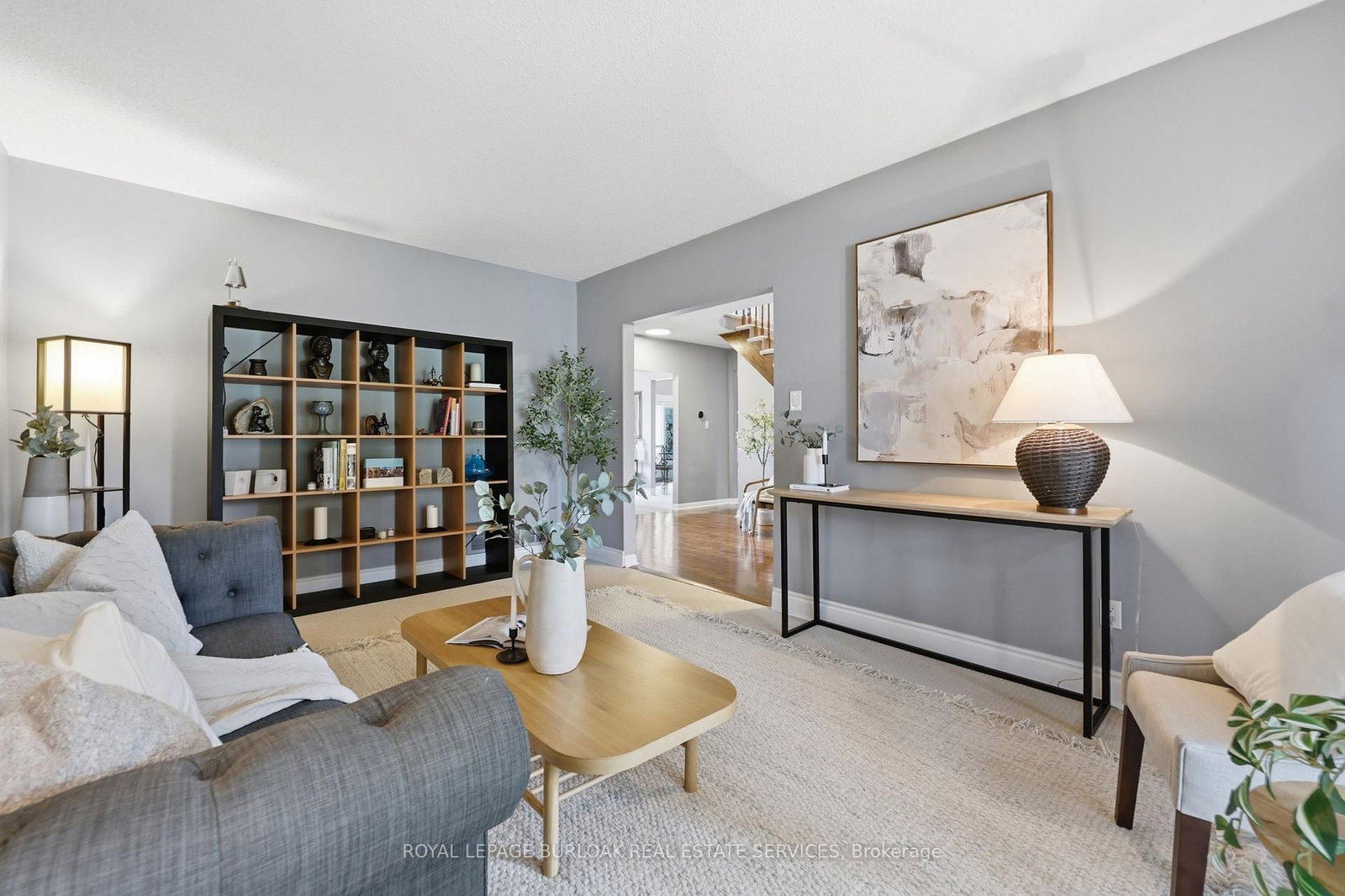 419 Parklane Road • Oakville, ON photo 8