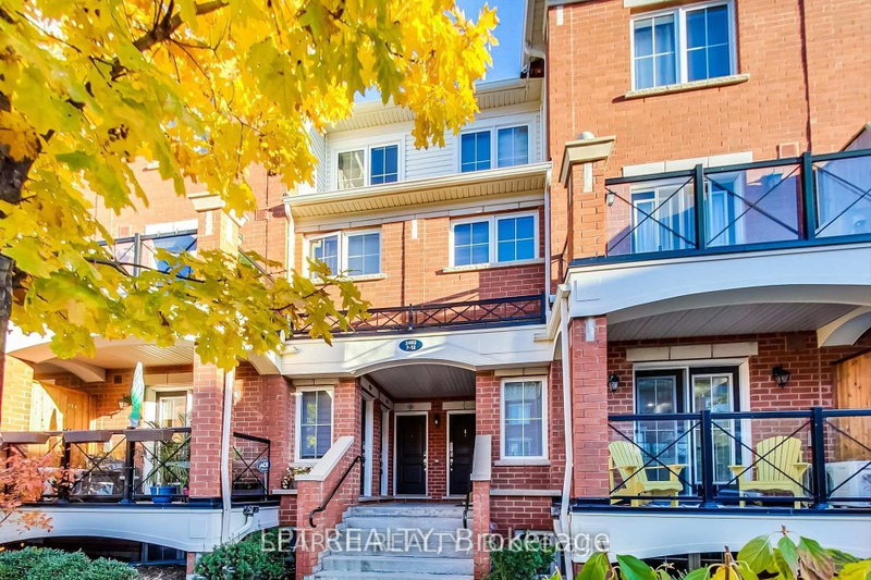 11 - 2492 Post Road