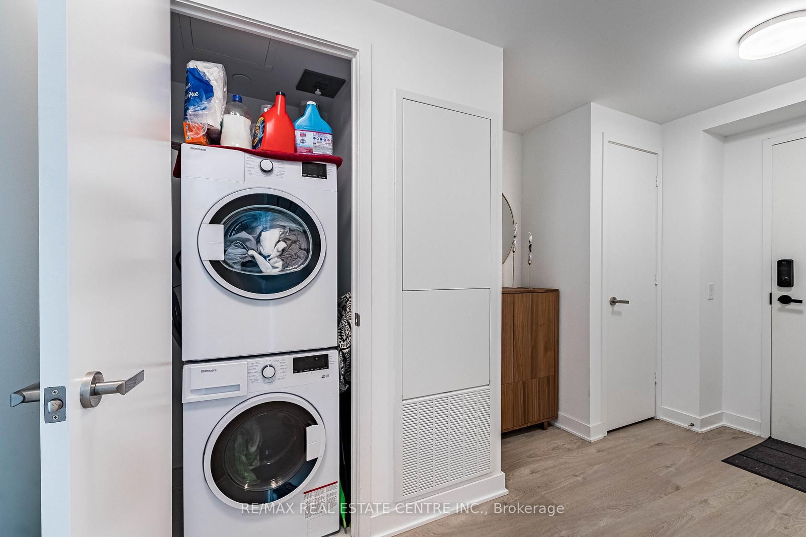 3900 Confederation Pkwy Parkway • #5707 • Mississauga, ON photo 20