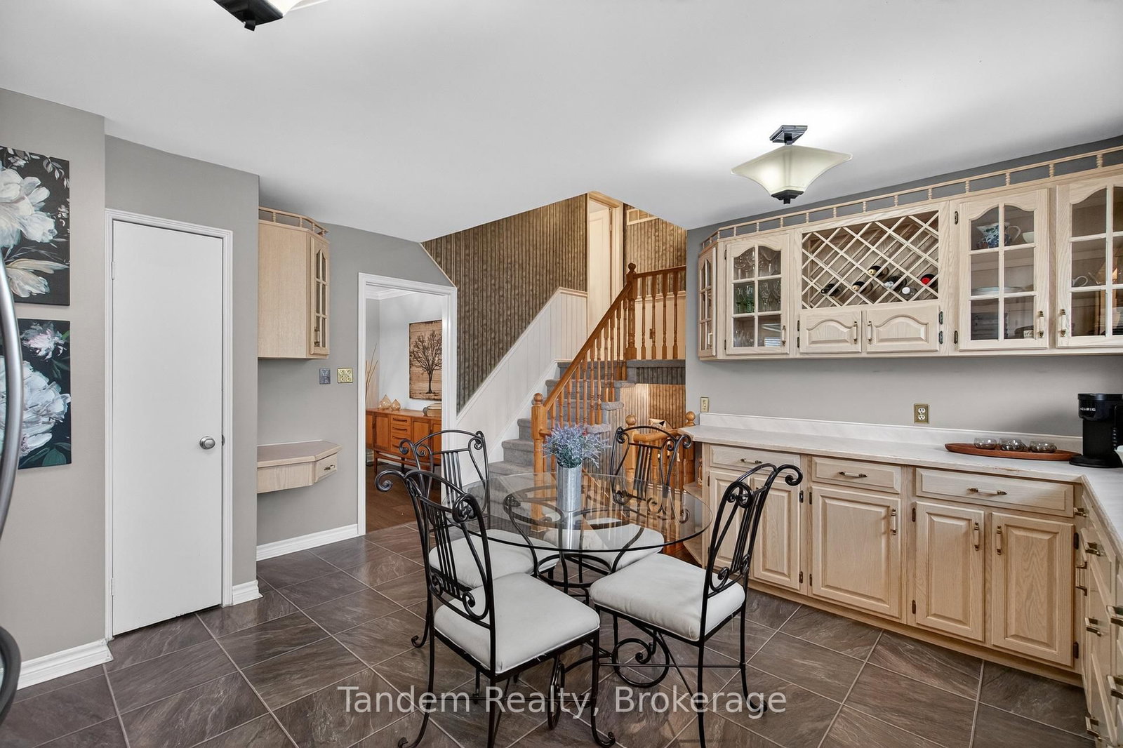 595 Beaver Court • Milton, ON photo 13