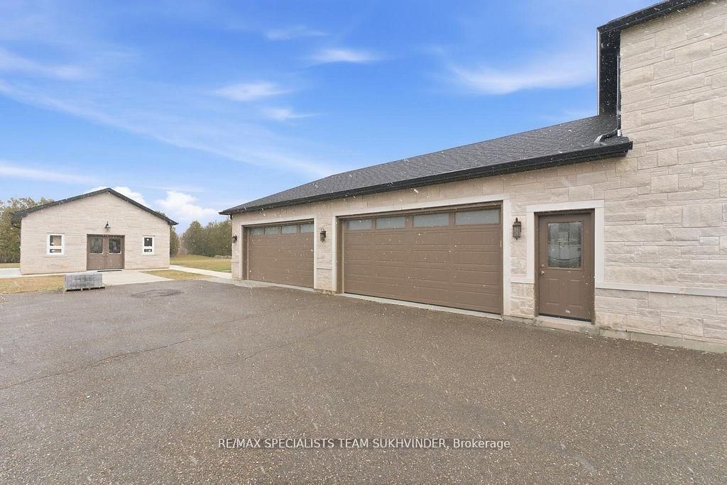 12463 Eighth Line • Halton Hills, ON photo 42