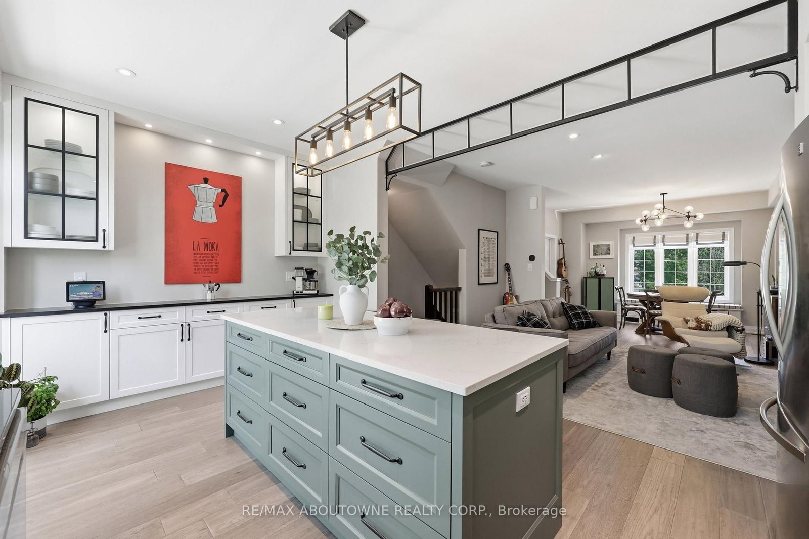 1401 Plains Road E • #63 • Burlington, ON photo 19