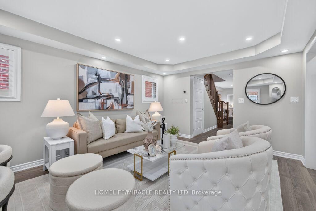 80 DREDGE Court • Milton, ON photo 13