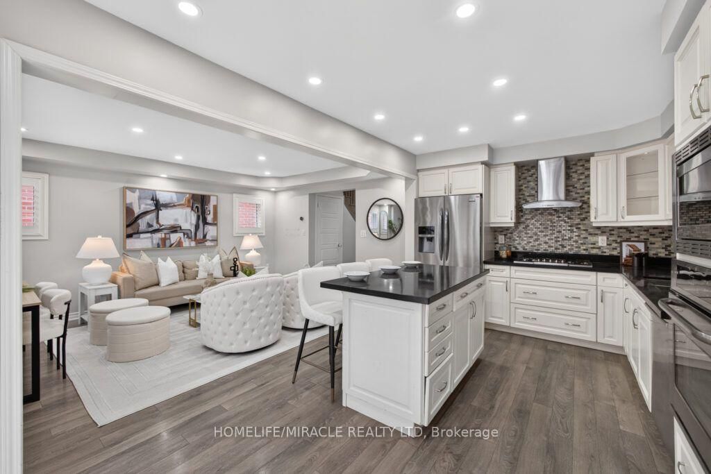 80 DREDGE Court • Milton, ON photo 16