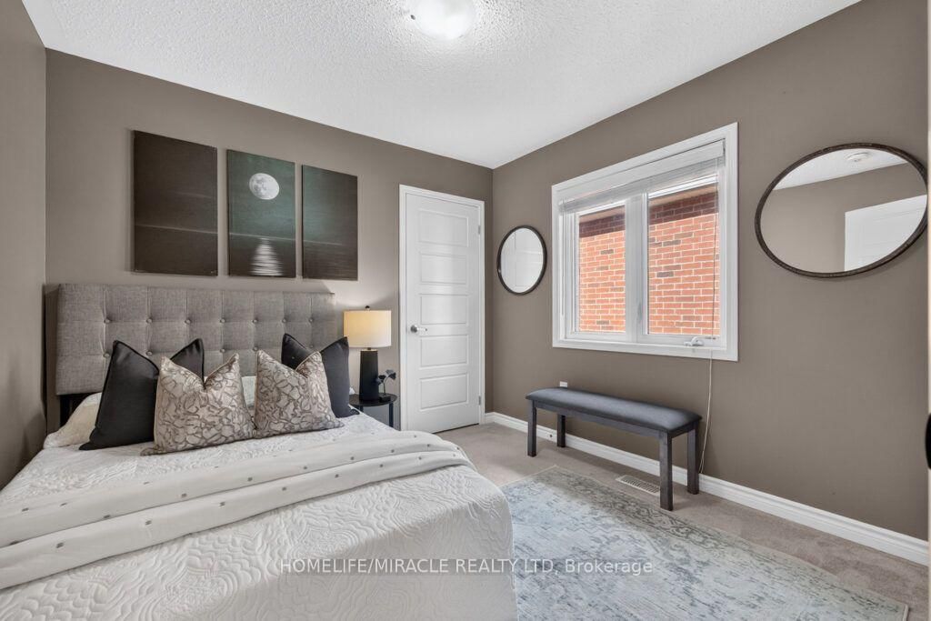 80 DREDGE Court • Milton, ON photo 30