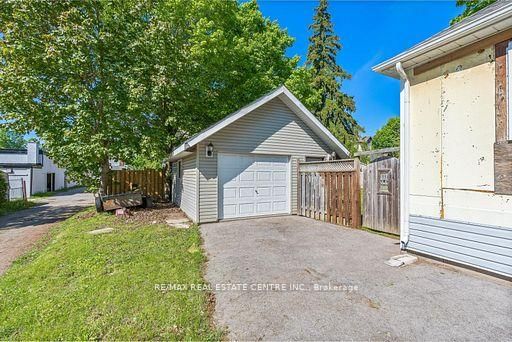 44 Willow Street S • Halton Hills, ON photo 25