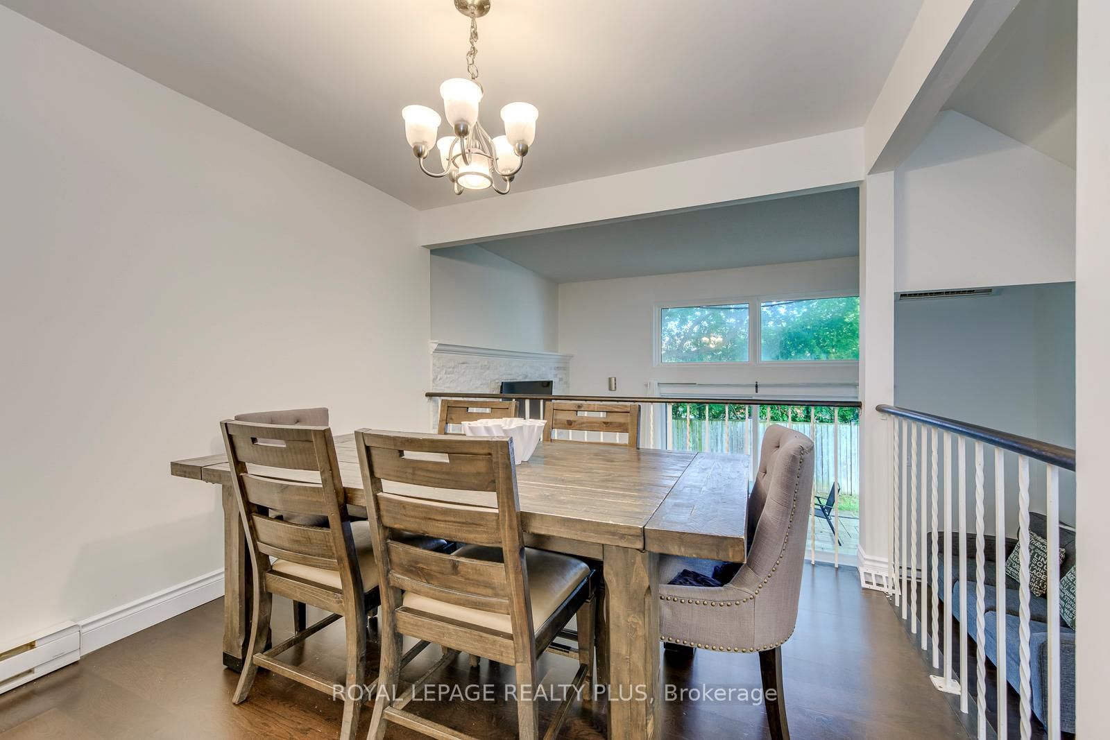 640 RATHBURN Road E • #1 • Mississauga, ON photo 16