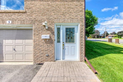 640 RATHBURN Road E • #1 • Mississauga, ON photo 3