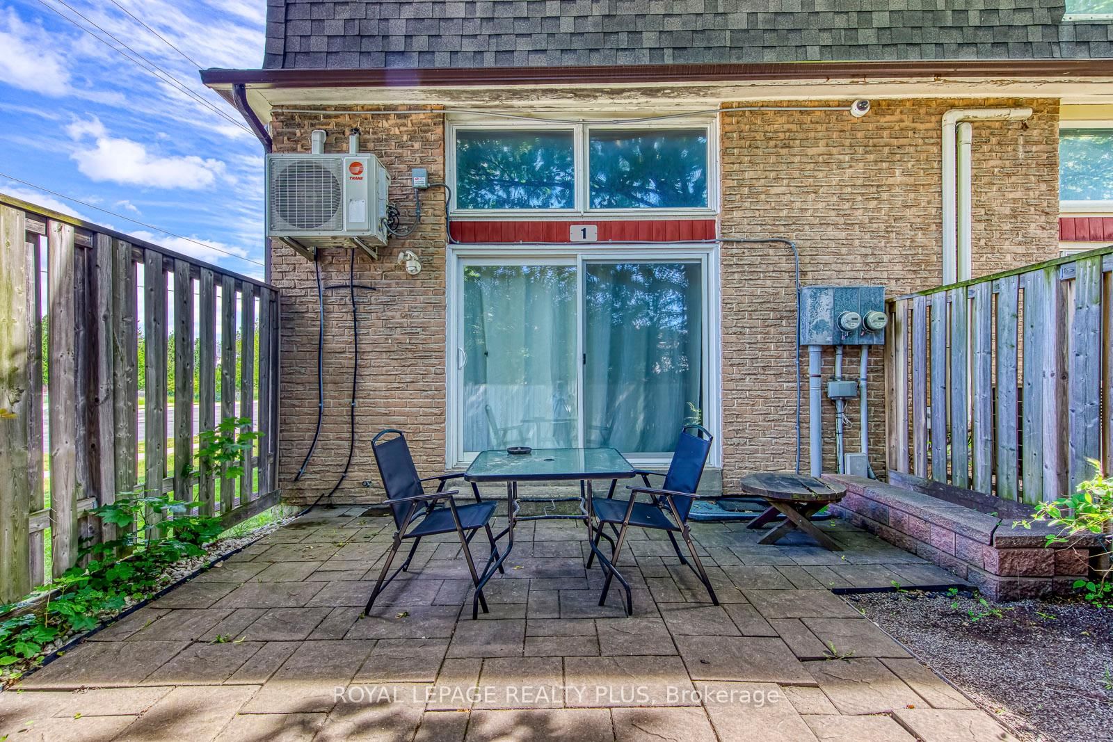 640 RATHBURN Road E • #1 • Mississauga, ON photo 36