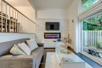 640 RATHBURN Road E • #1 • Mississauga, ON photo 6