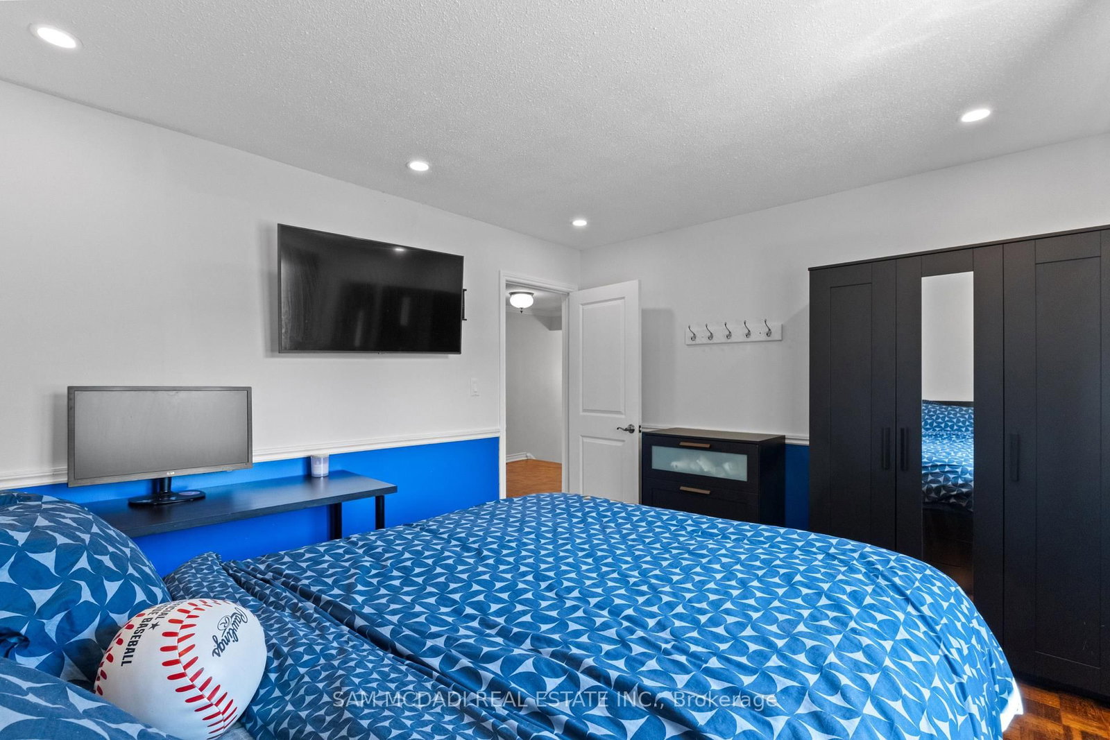 2464 Council Ring Road • Mississauga, ON photo 35