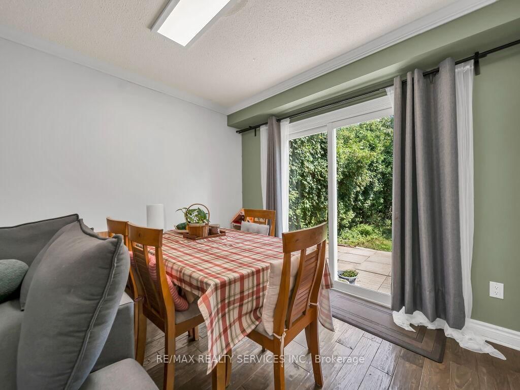 3079 Bartholomew Crescent • Mississauga, ON photo 11