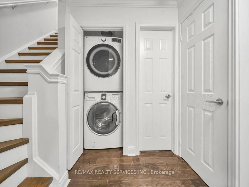 3079 Bartholomew Mississauga,ON L5N 3K9 — Photo 16