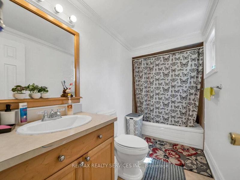 3079 Bartholomew Mississauga,ON L5N 3K9 — Photo 18