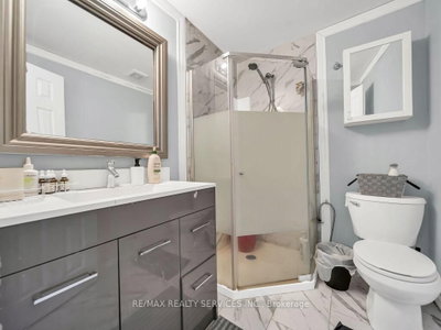 3079 Bartholomew Mississauga,ON L5N 3K9 — Photo 23