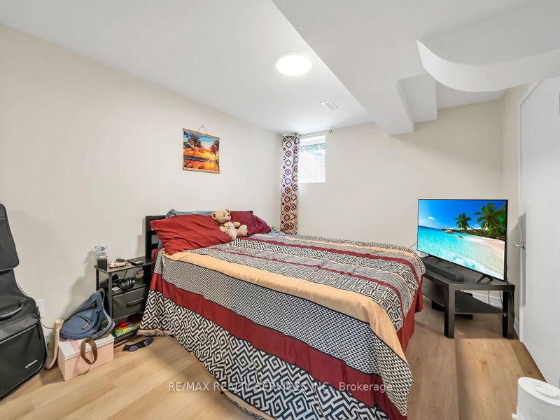 3079 Bartholomew Mississauga,ON L5N 3K9 — Photo 34