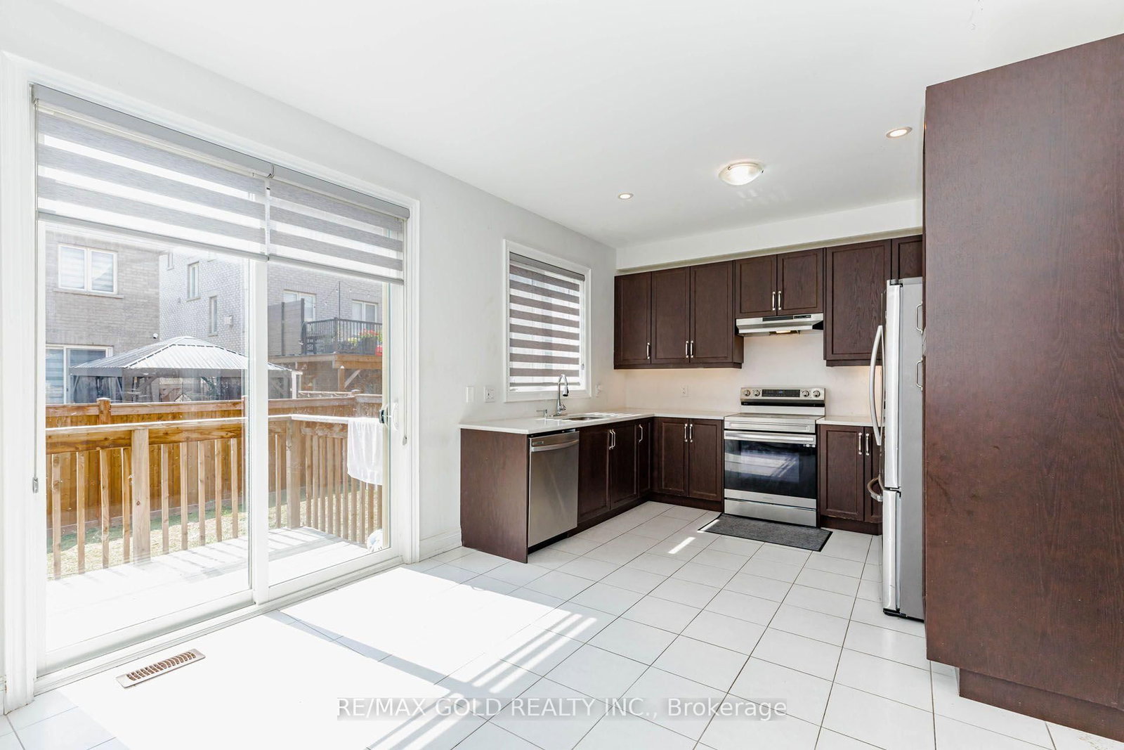 33 Tiger Crescent • Brampton, ON photo 14
