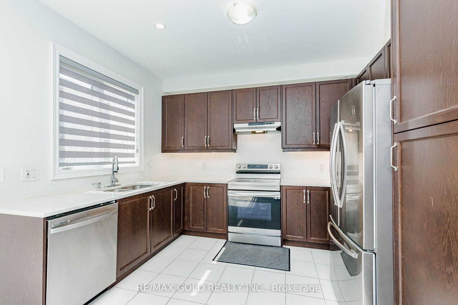33 Tiger Crescent • Brampton, ON photo 16