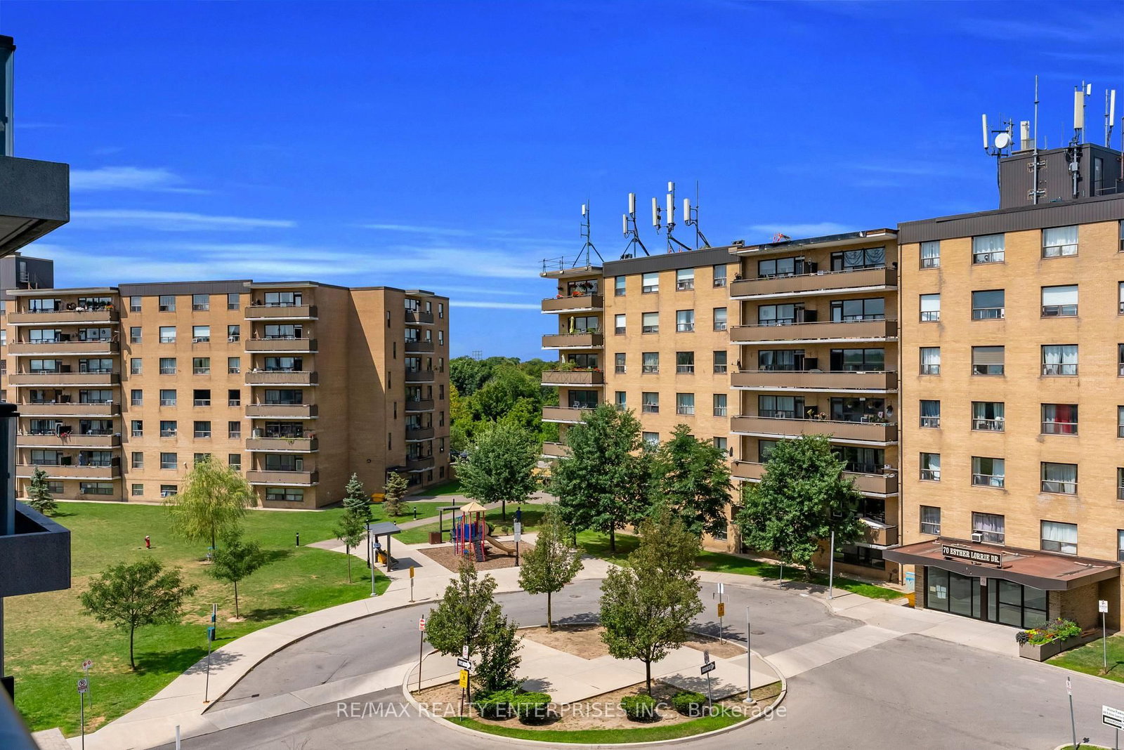 80 Esther Lorrie Drive • #522 • Toronto, ON photo 14