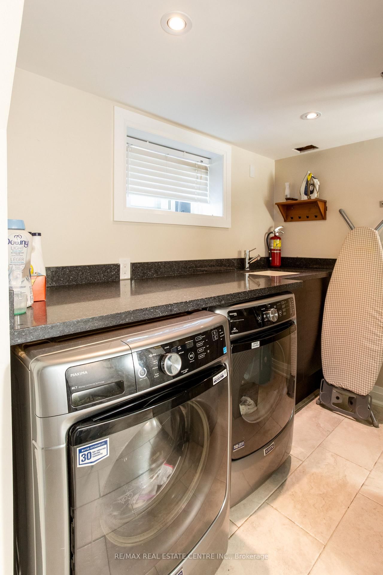 2450 Edenhurst Mississauga,ON L5A 2K9 — Photo 17