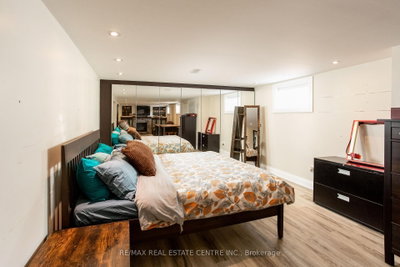 2450 Edenhurst Mississauga,ON L5A 2K9 — Photo 18