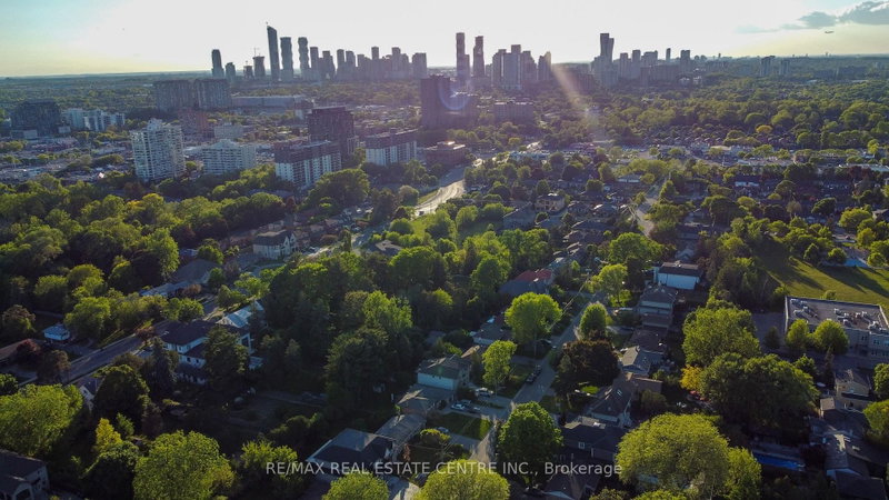 2450 Edenhurst Mississauga,ON L5A 2K9 — Photo 34