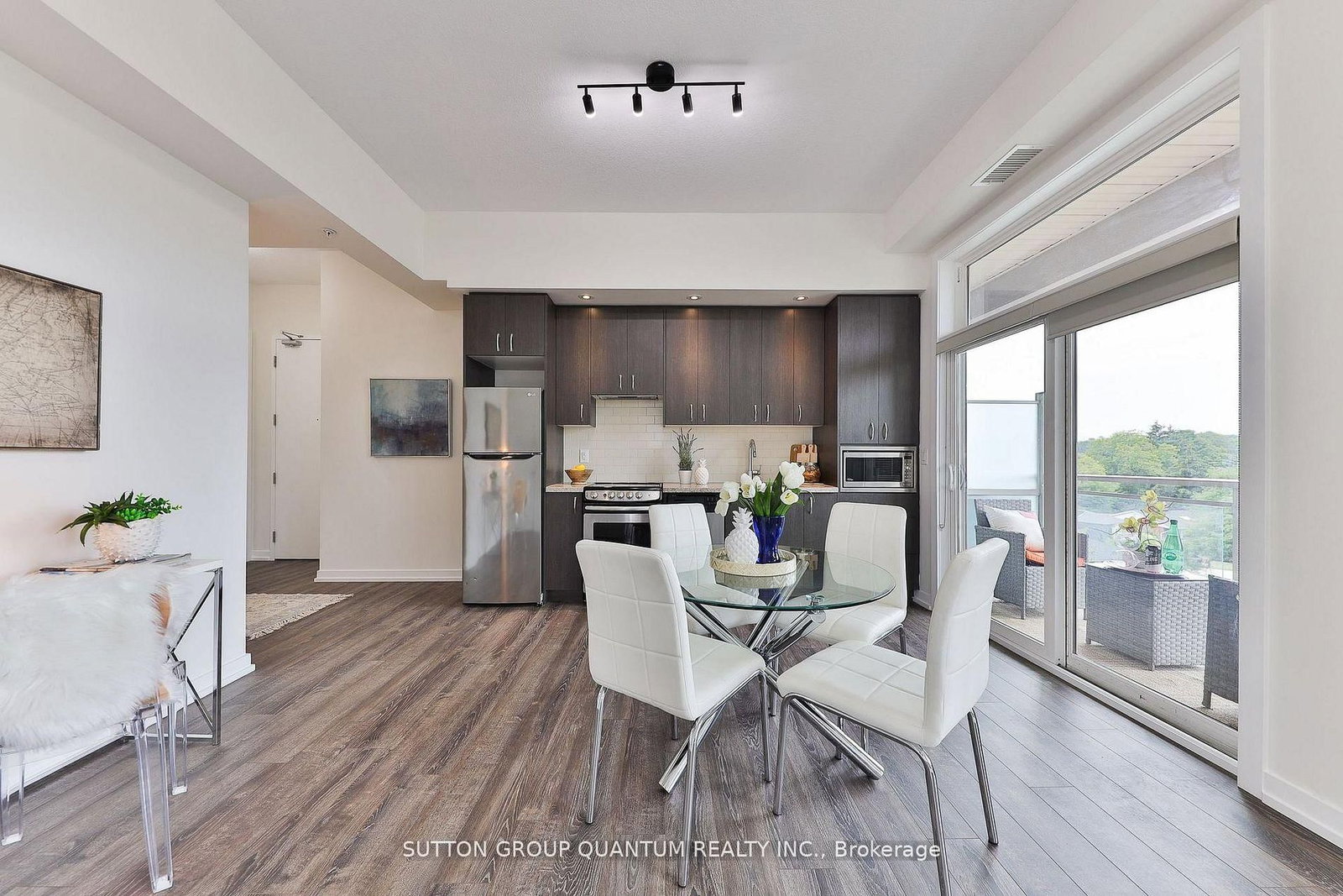 457 Plains Road E • #418 • Burlington, ON photo 21