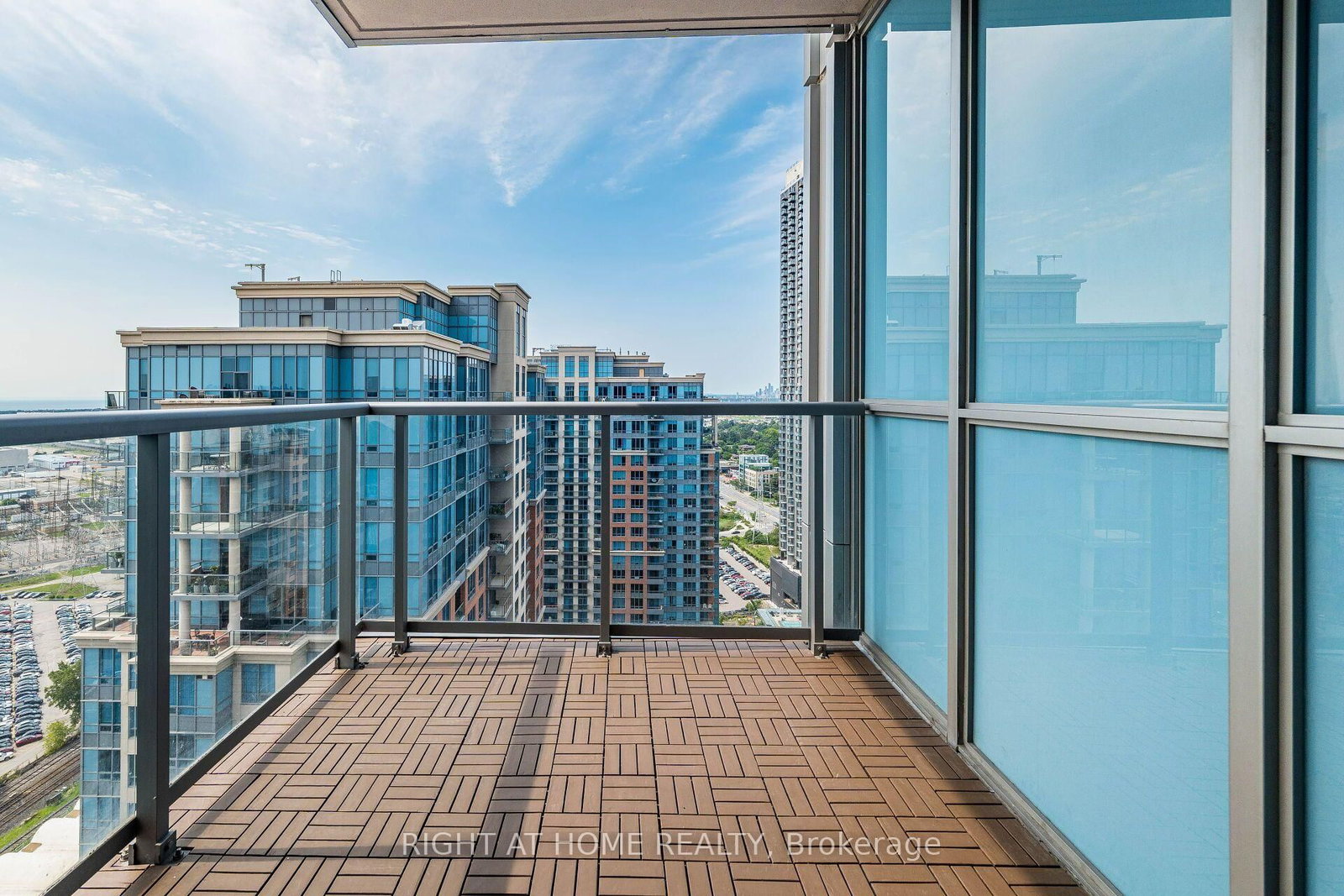15 Viking Lane • ##2702 • Toronto, ON photo 18