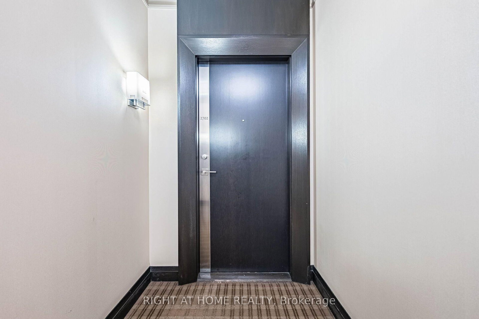 15 Viking Lane • ##2702 • Toronto, ON photo 9
