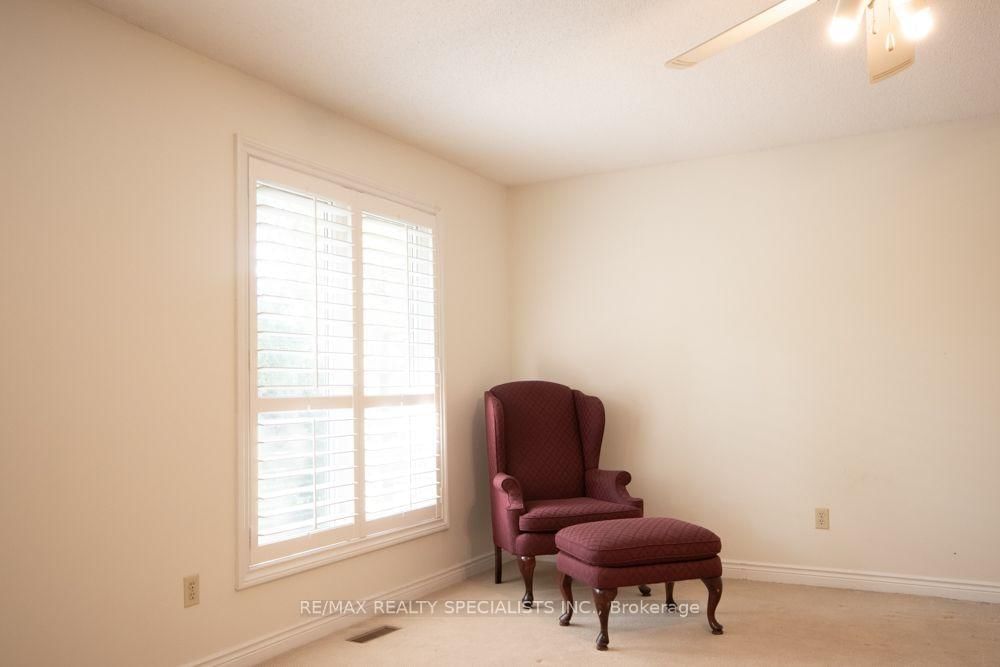 358 Erin Street • Oakville, ON photo 19