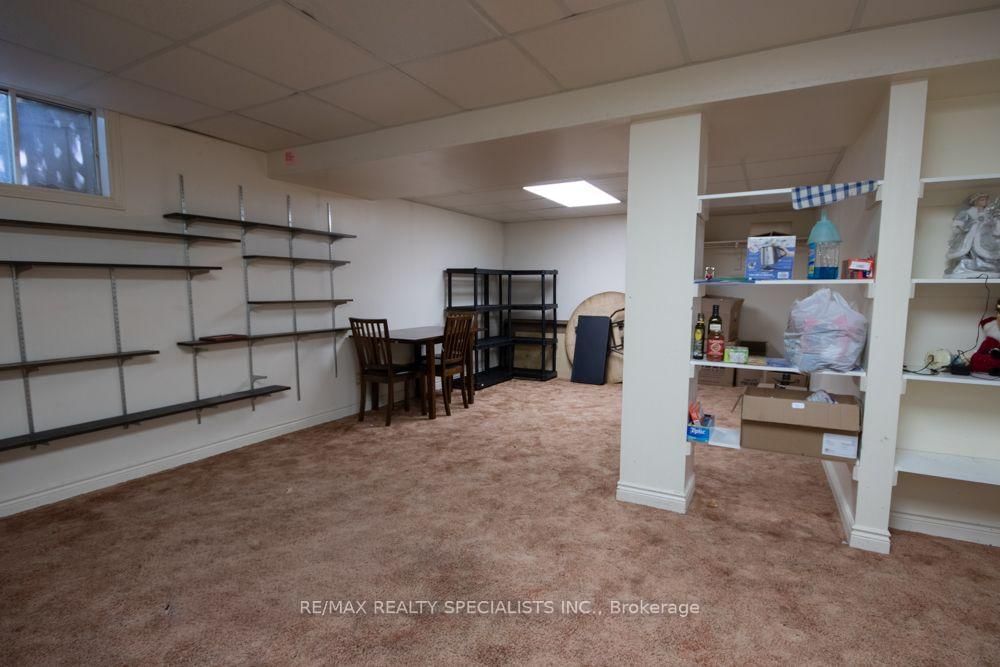 358 Erin Street • Oakville, ON photo 29