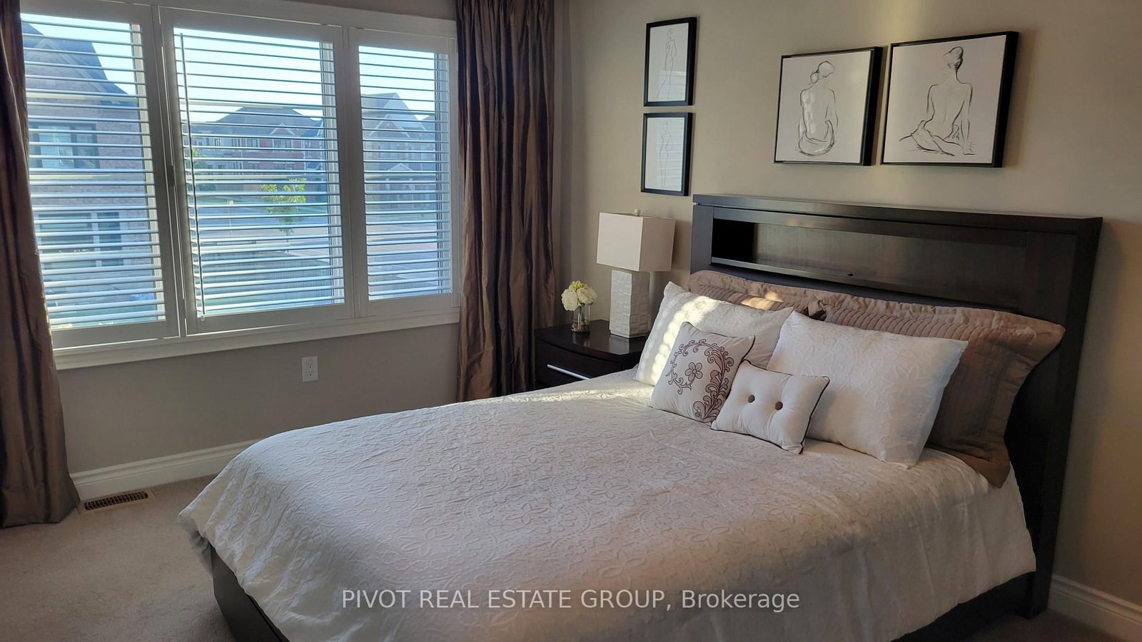 1292 Clarriage Court • Milton, ON photo 12