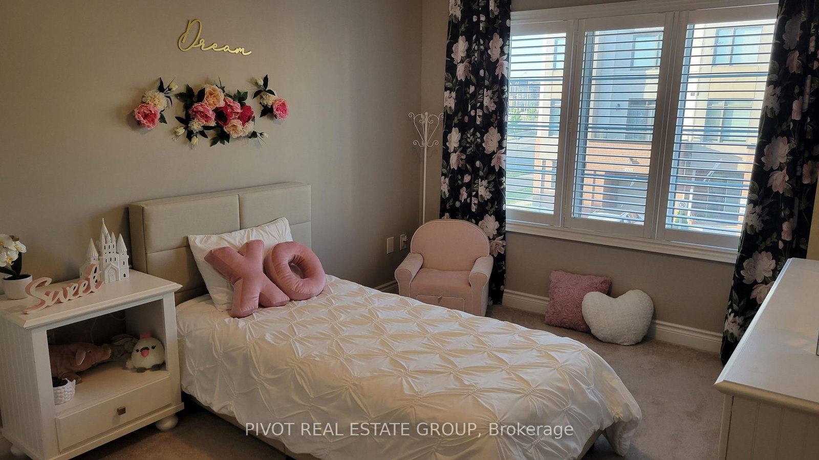 1292 Clarriage Court • Milton, ON photo 18