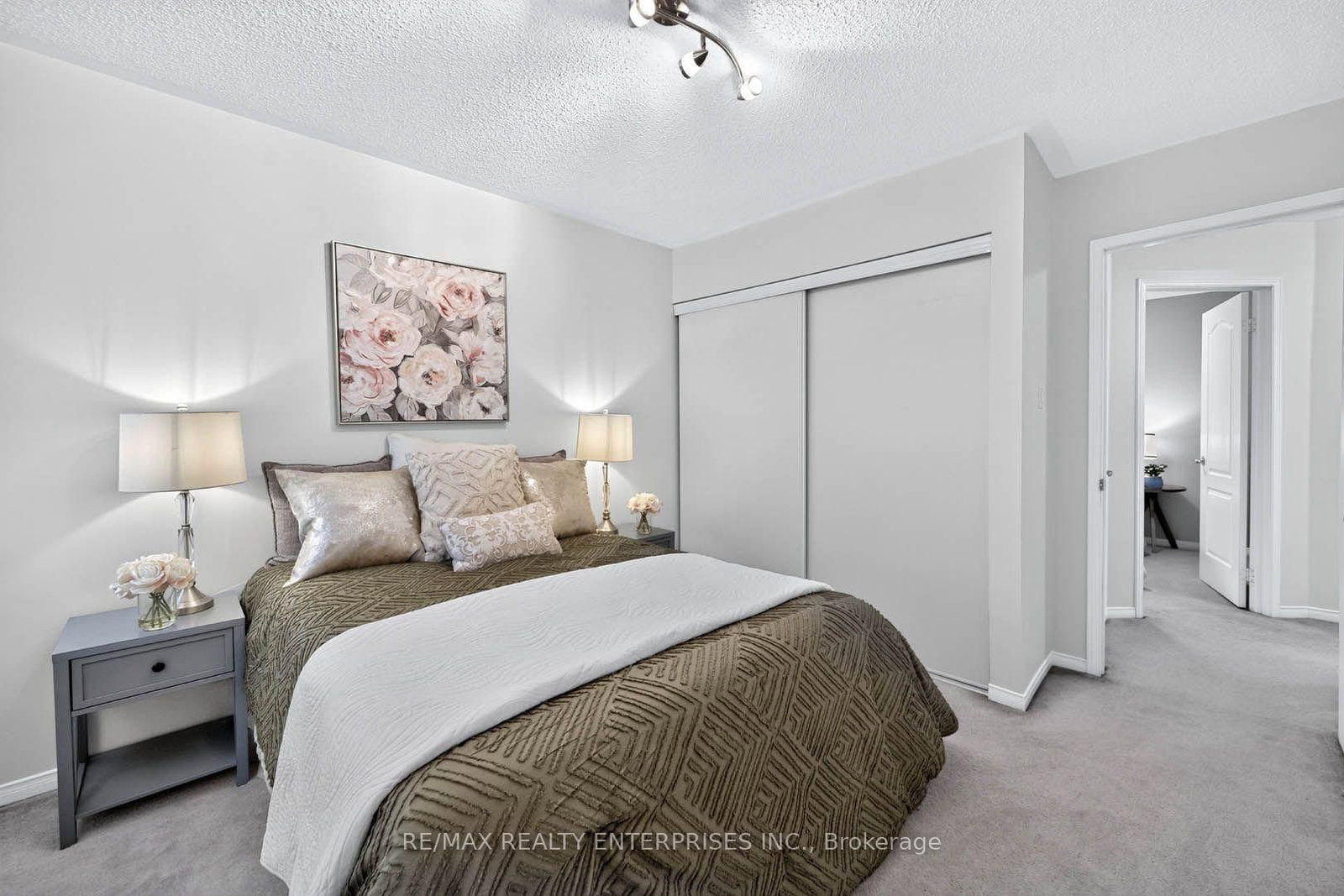 3877 Barley Trail • Mississauga, ON photo 27