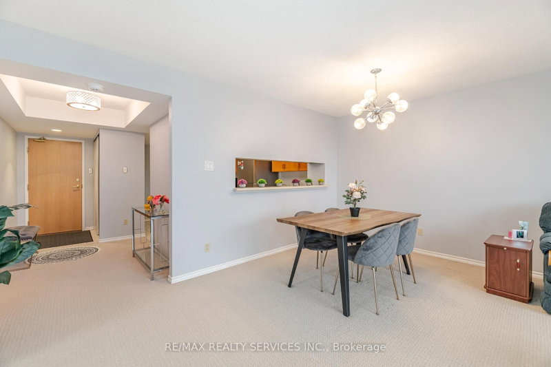 330 Mill Brampton,ON L6Y 3V3 — Photo 15