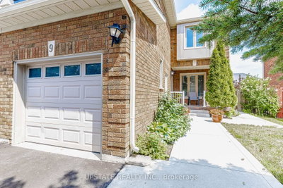 9 Palmolive Street • Brampton, ON photo 4