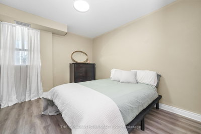 4 Lisa Brampton,ON L6T 4B6 — Photo 10