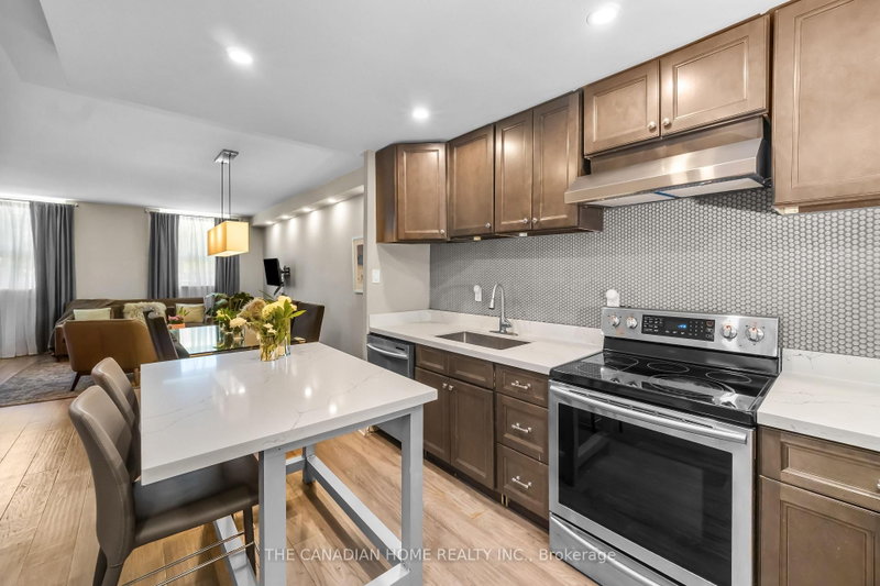 4 Lisa Brampton,ON L6T 4B6 — Photo 13
