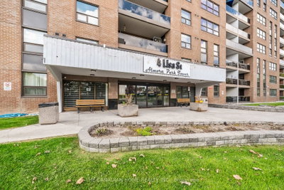 4 Lisa Brampton,ON L6T 4B6 — Photo 14