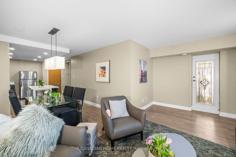 4 Lisa Brampton,ON L6T 4B6 — Photo 4