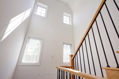 1209 Owls Head Mississauga,ON L5E 0A6 — Photo 28