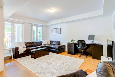 672 Mceastern Path • Milton, ON photo 4