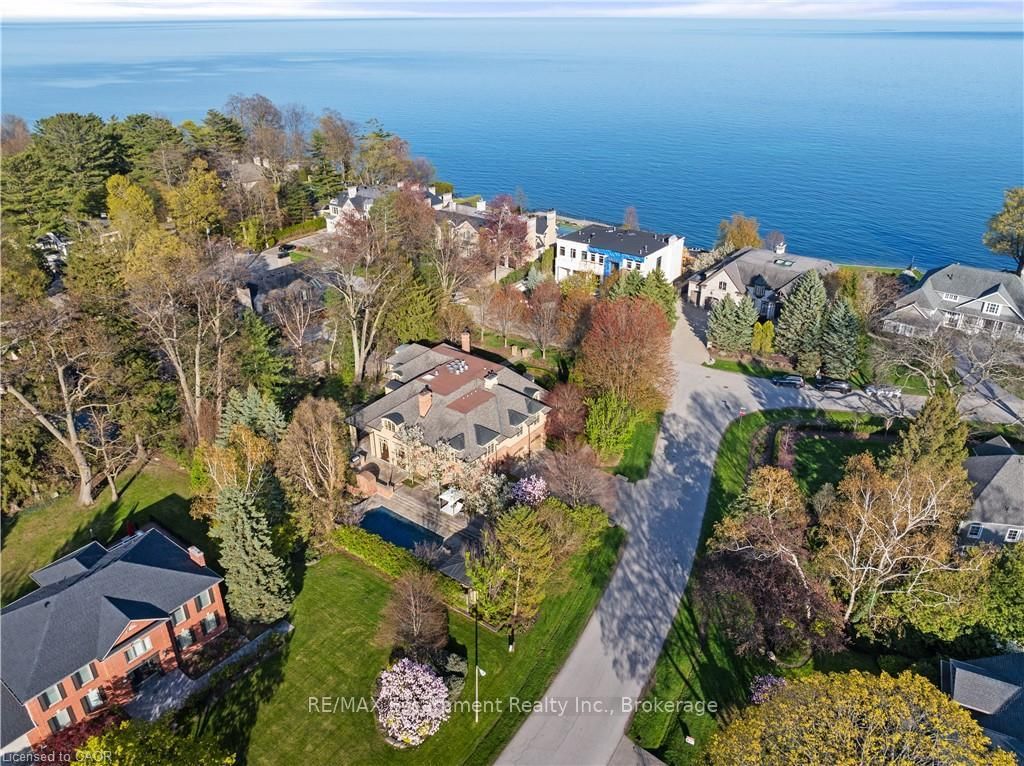 1081 Argyle Drive • Oakville, ON photo 49