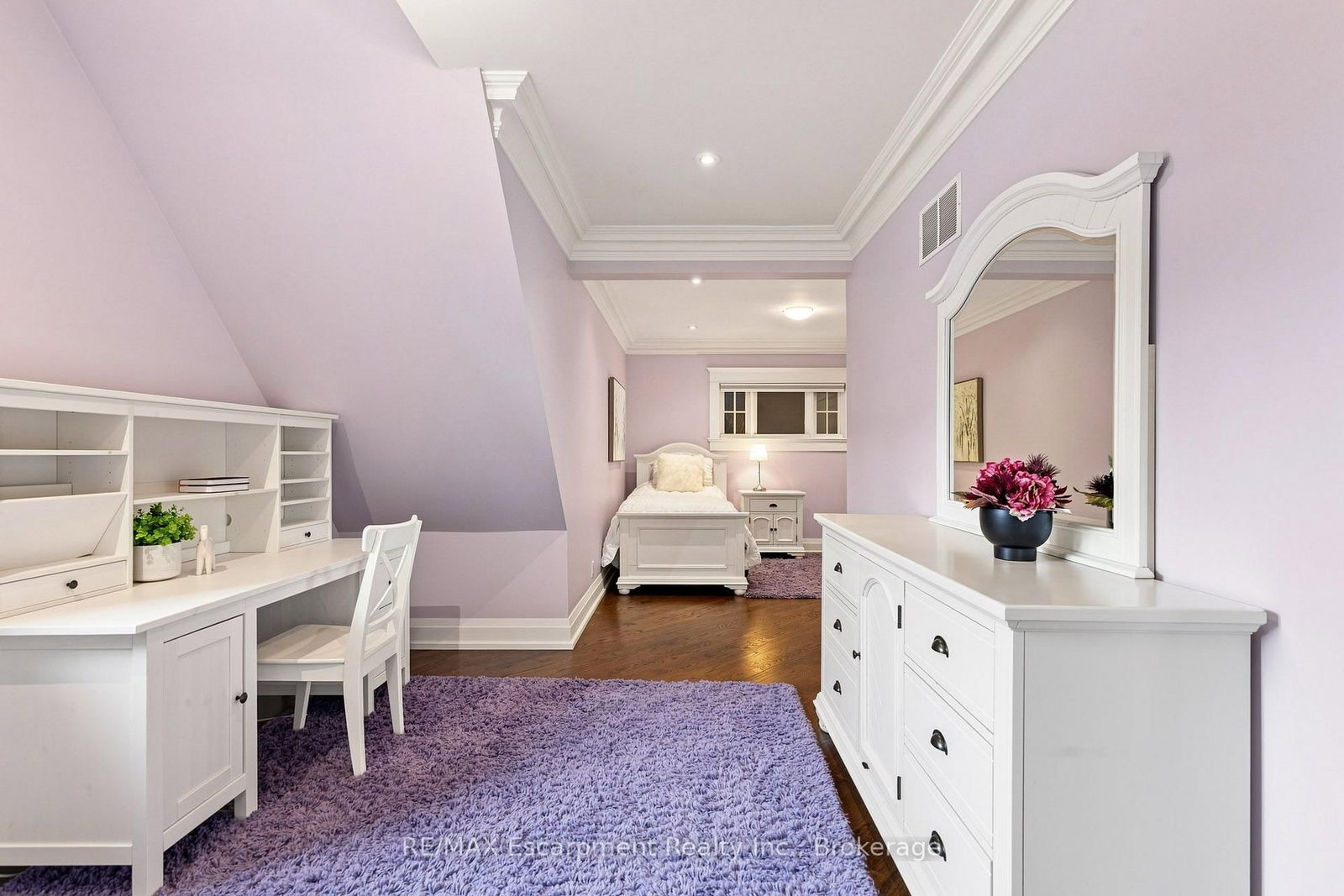 411 WEDGEWOOD Drive • Oakville, ON photo 50